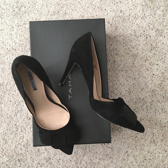 Tahari pointed toe-pump size 7.5 - Picture 5 of 8